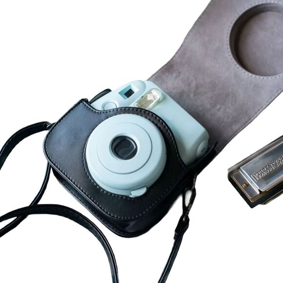 Fujifilm Instax Mini 11 Case Black PU Leather with Adjustable Shoulder Strap - Picture 3 of 6